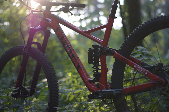 where is a chainstay