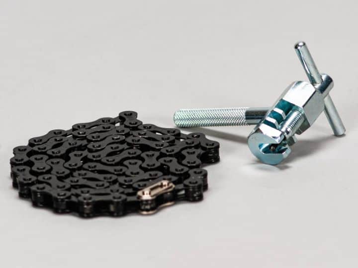 chain slipping in highest gear