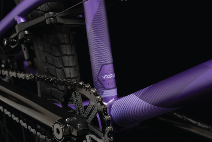 sprocket and drivetrain of a verde a\v bmx